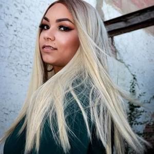 Meet your Posher, Andrayah